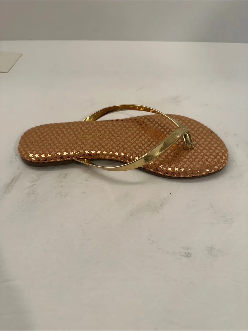 TKEES Kids Rose Gold Metallic Star Sparkle Flip Flops Size 13